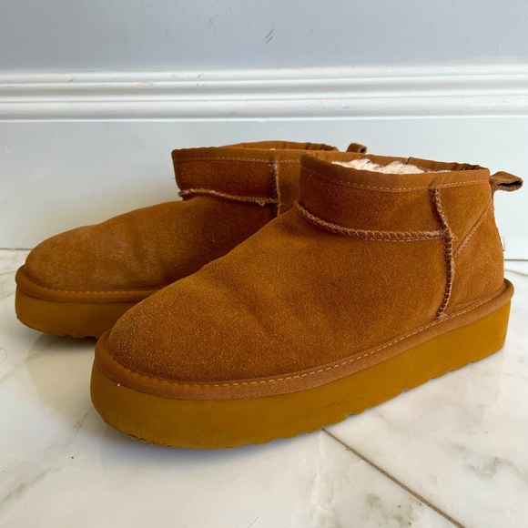 Lamo, 8, fleece lined tan leather platform ankle bootie warm cozy EUC - Picture 1 of 11